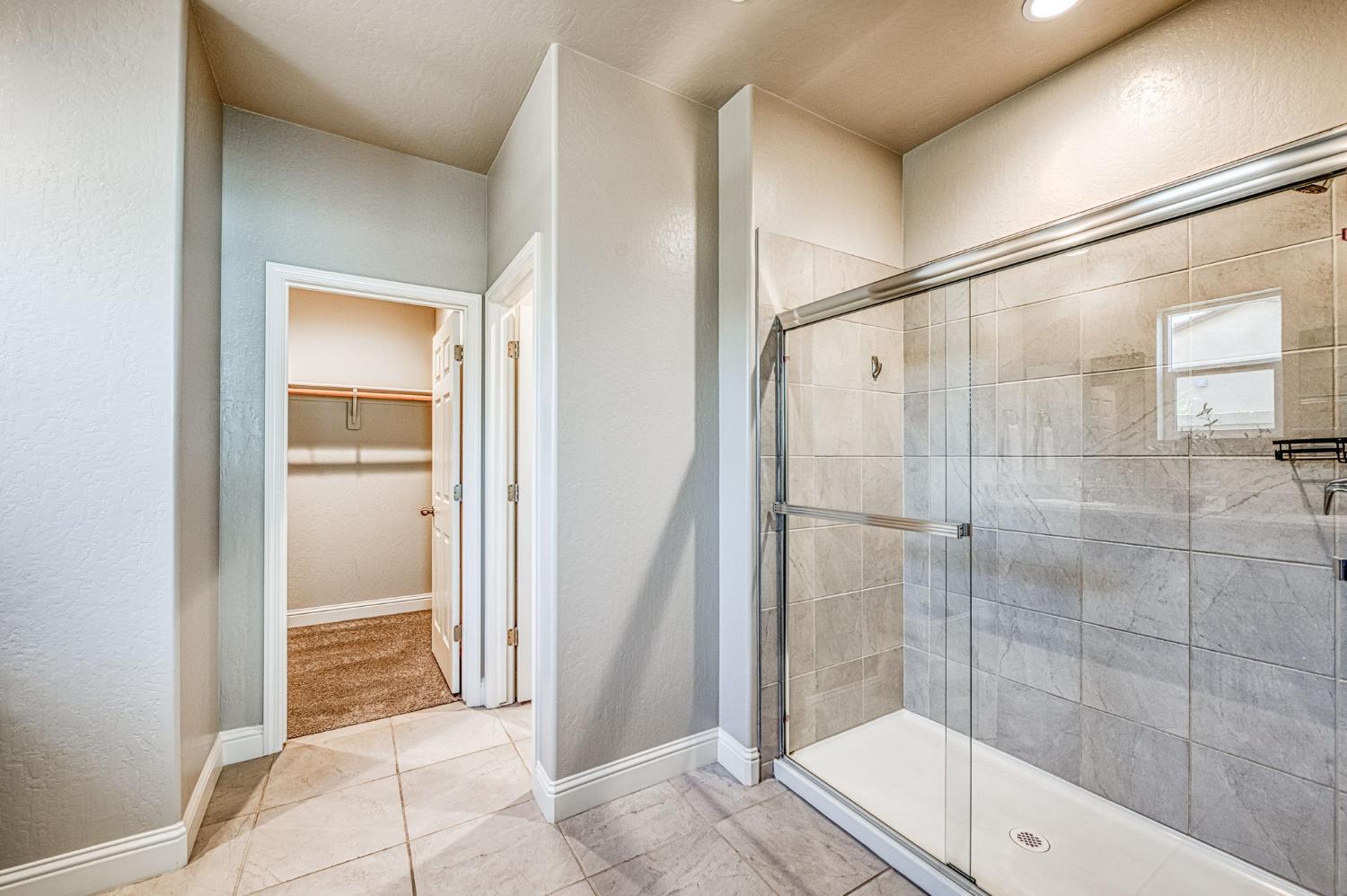 4596 Orchard Hills Rd, Madera, CA 93636