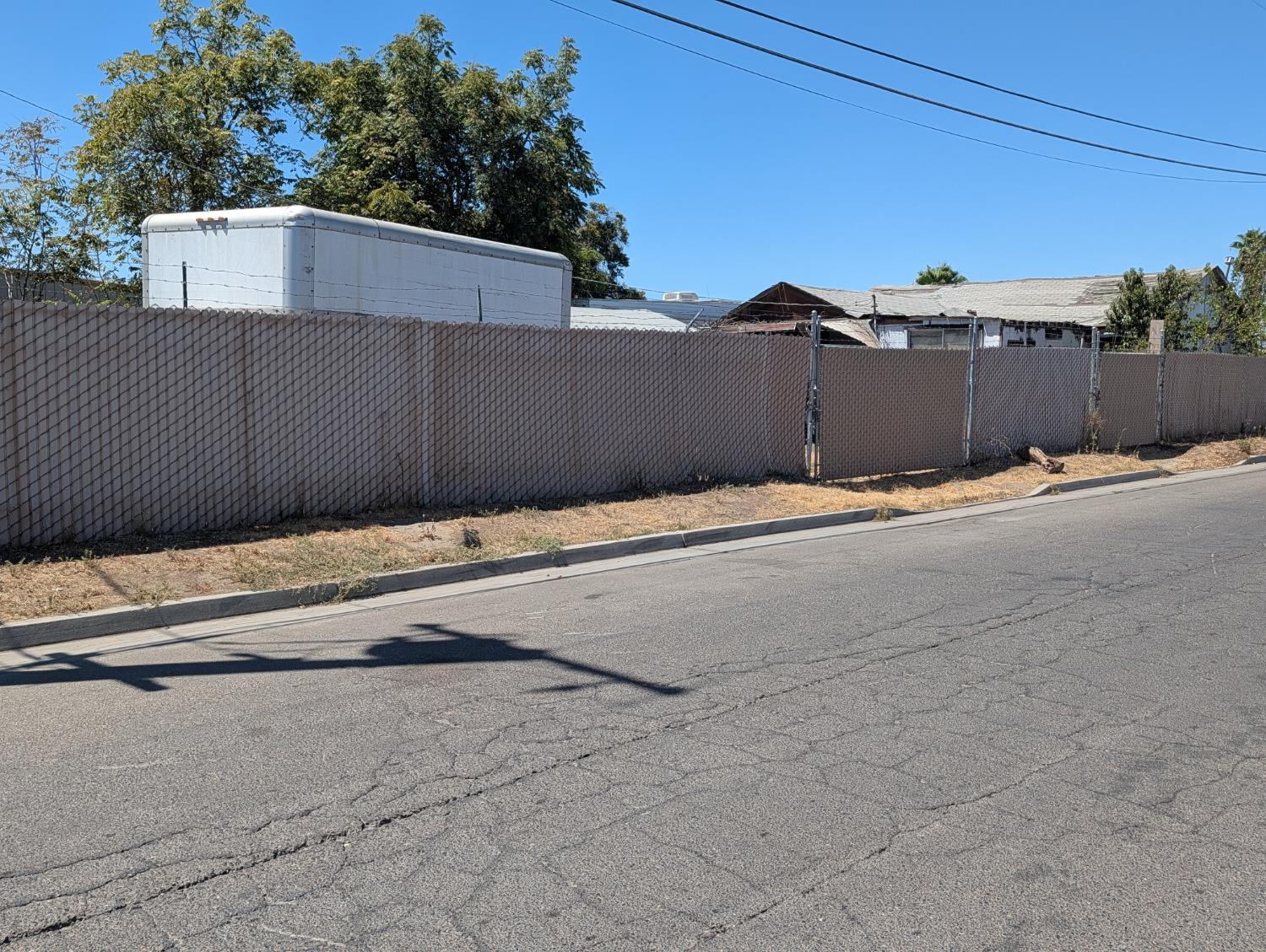 3207 W Lansing Way, Fresno, CA 93722