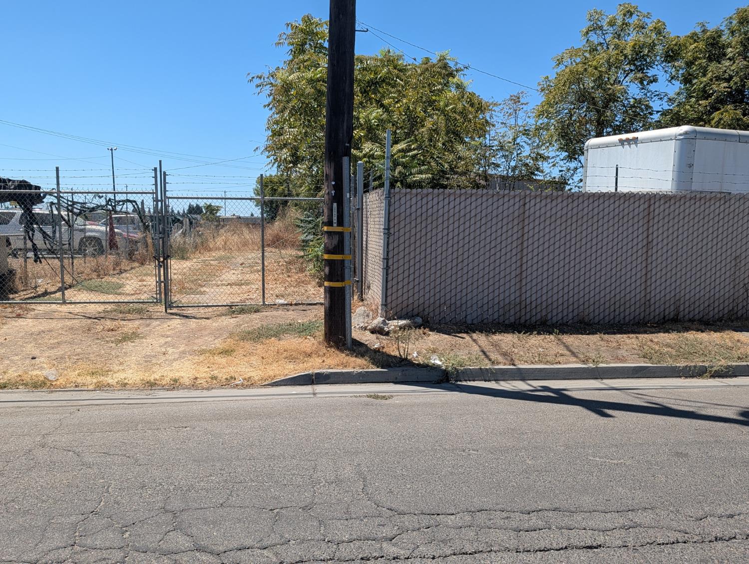 3207 W Lansing Way, Fresno, CA 93722