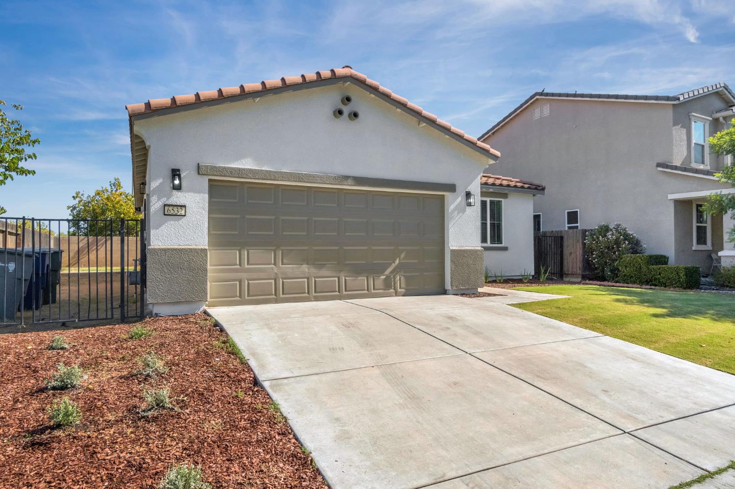 6532 E Atchison St, Fresno, CA 93727
