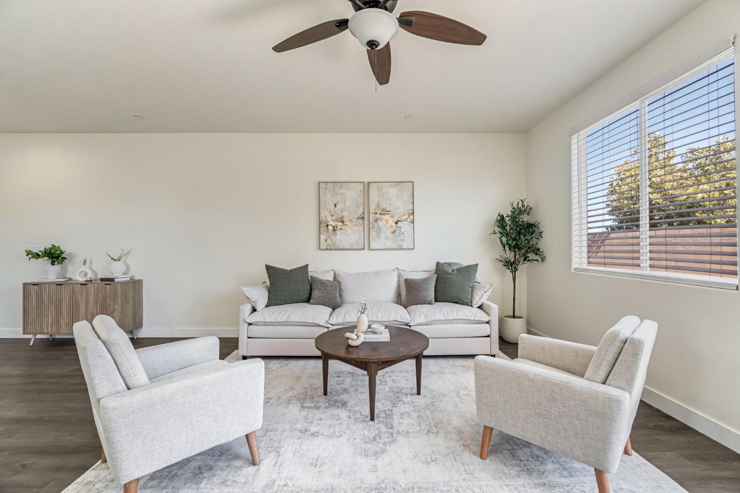 6532 E Atchison St, Fresno, CA 93727