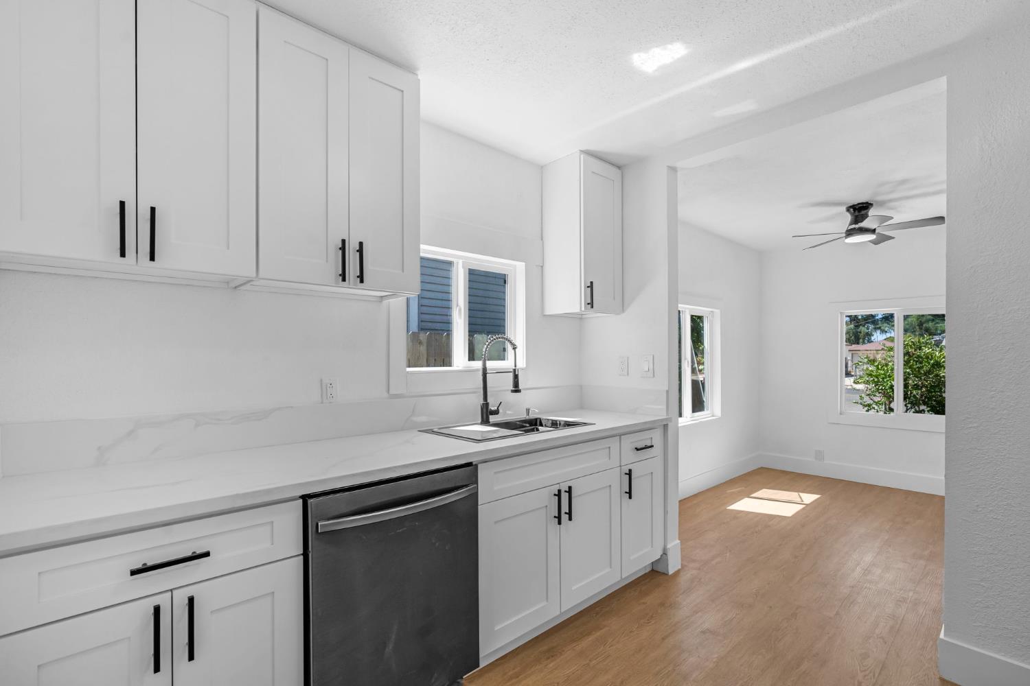 2022 Sylvia, Selma, CA 93662