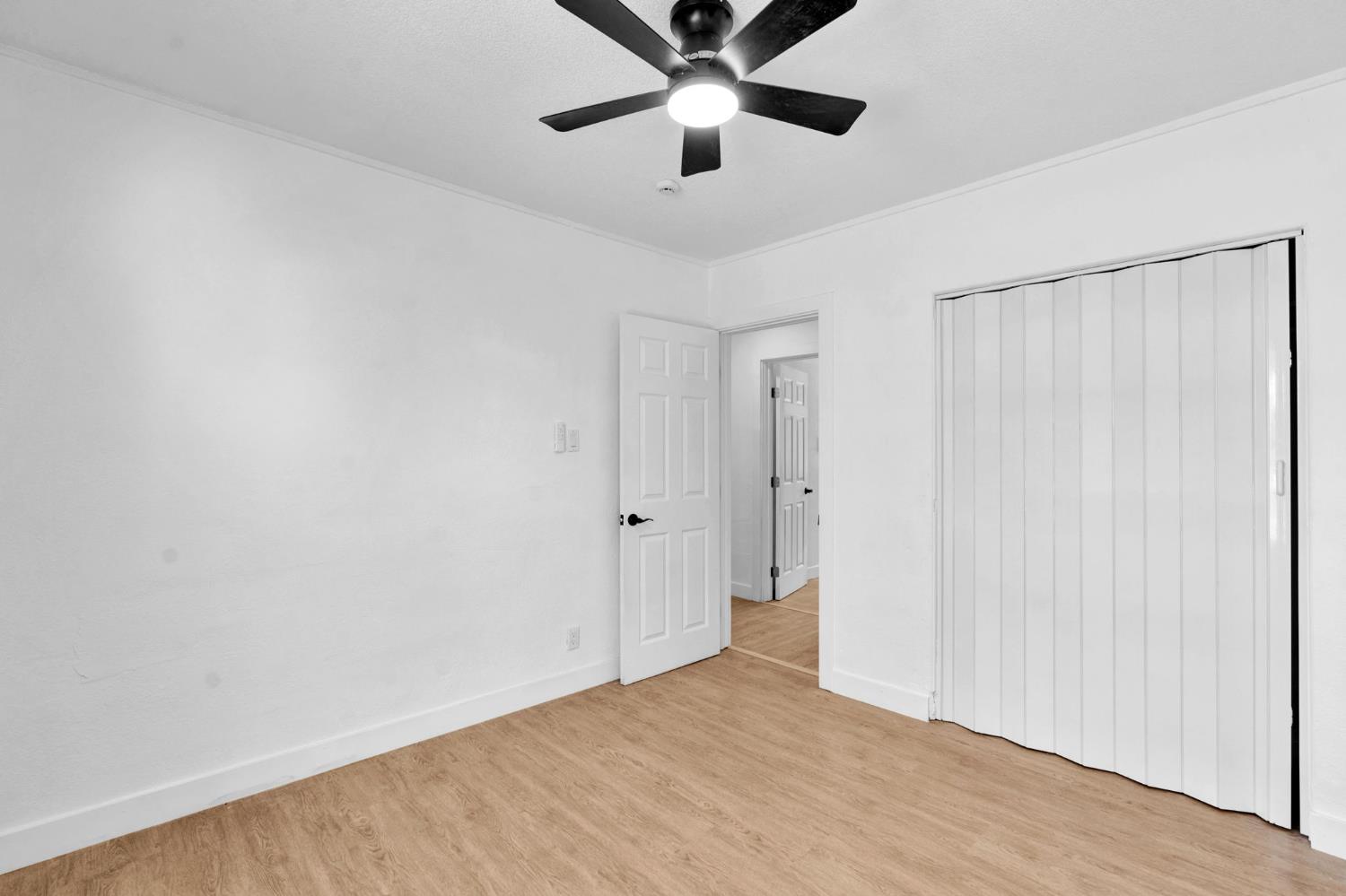 115 W Buckingham, Fresno, CA 93705