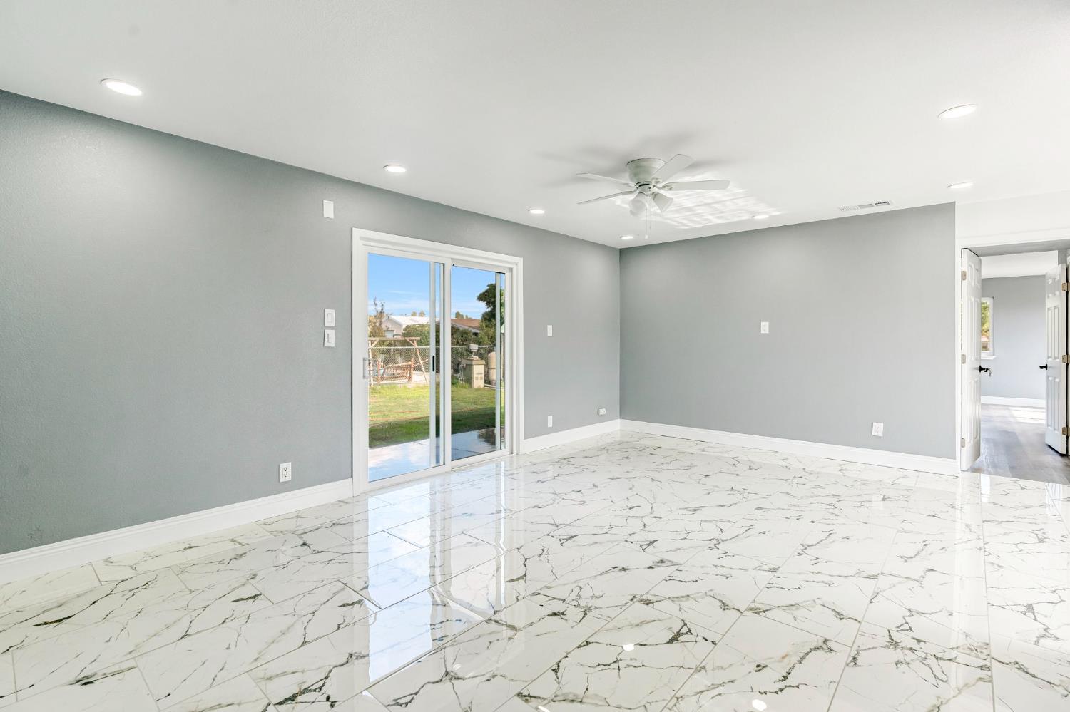 6668 W Mckinley, Fresno, CA 93723