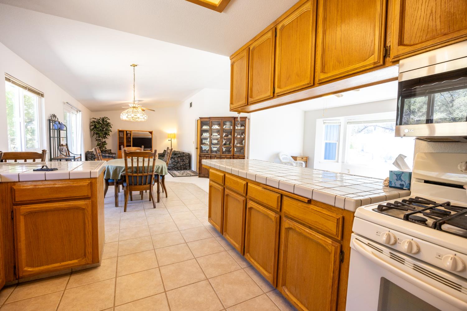 30311 Yosemite Springs Pkwy, Coarsegold, CA 93614