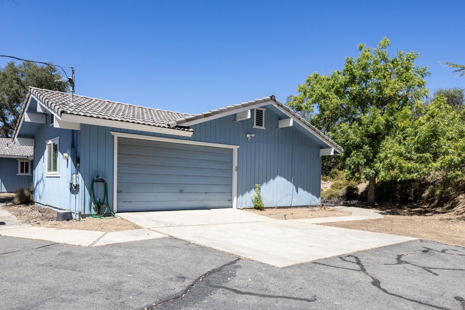 30311 Yosemite Springs Pkwy, Coarsegold, CA 93614