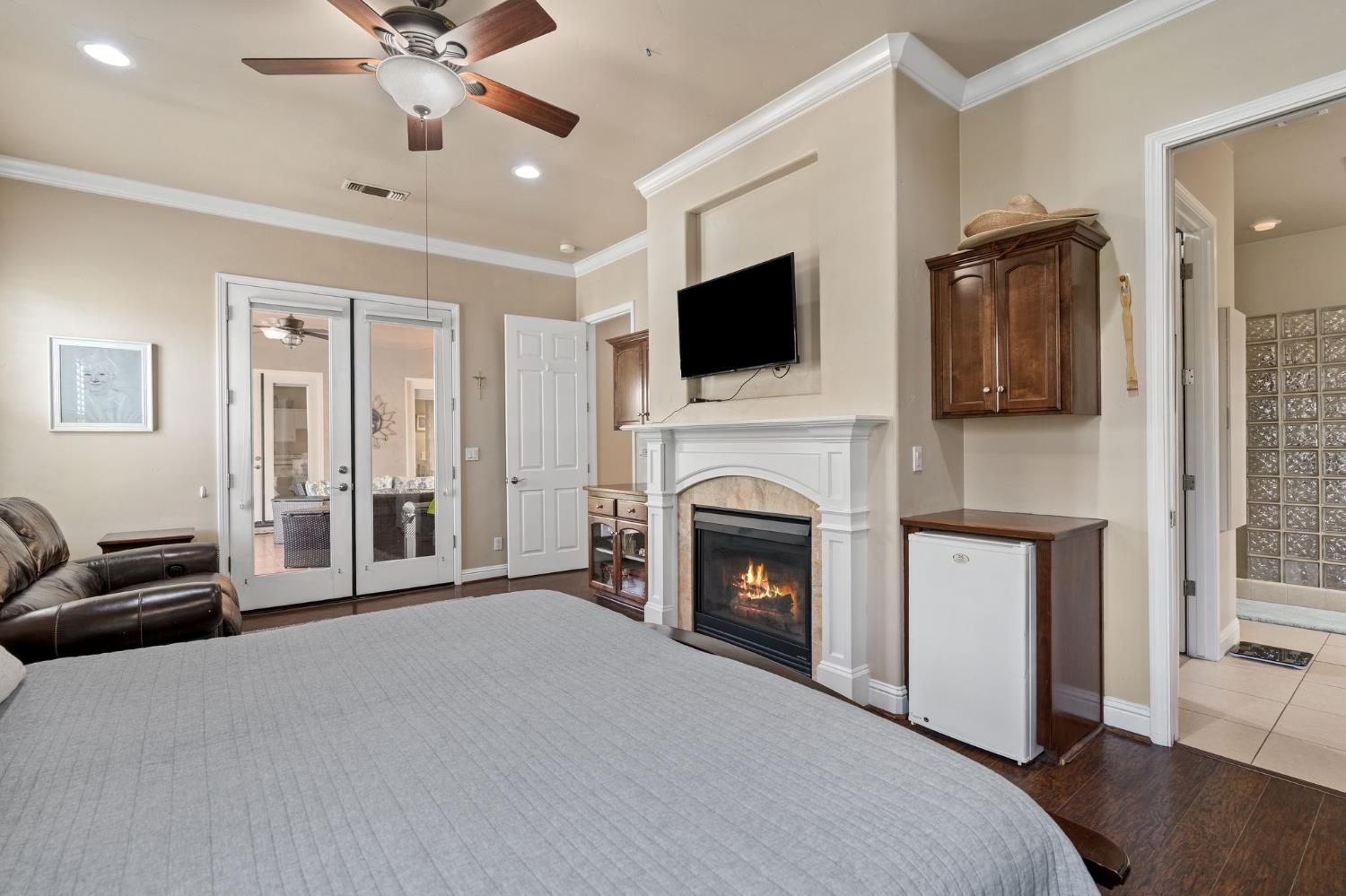 11934 E Harvard Ave, Sanger, CA 93657