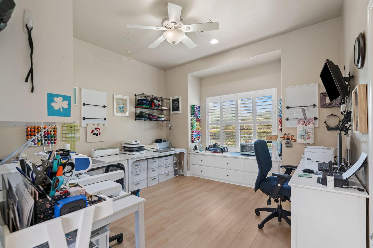 11934 E Harvard Ave, Sanger, CA 93657