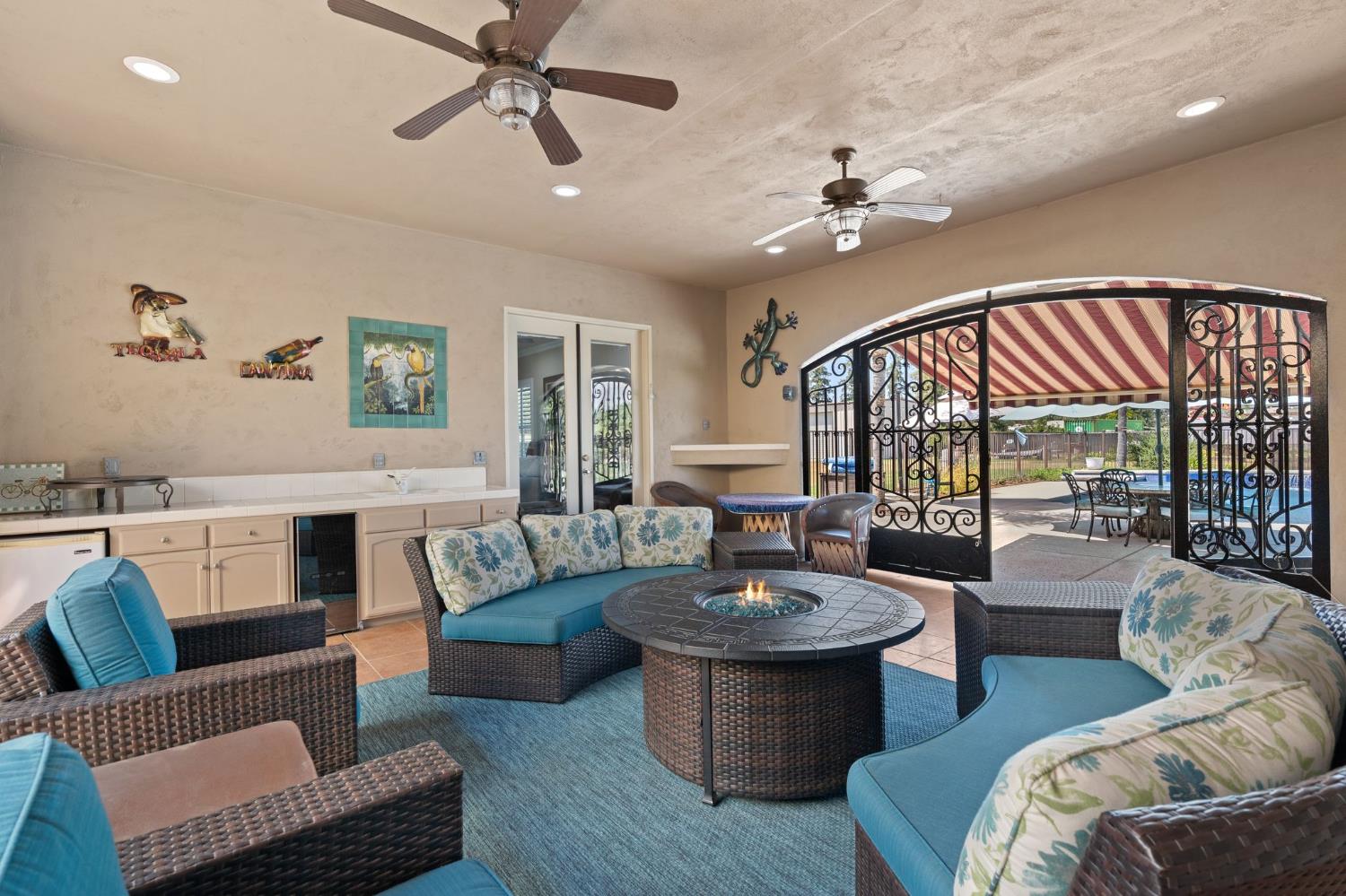 11934 E Harvard Ave, Sanger, CA 93657