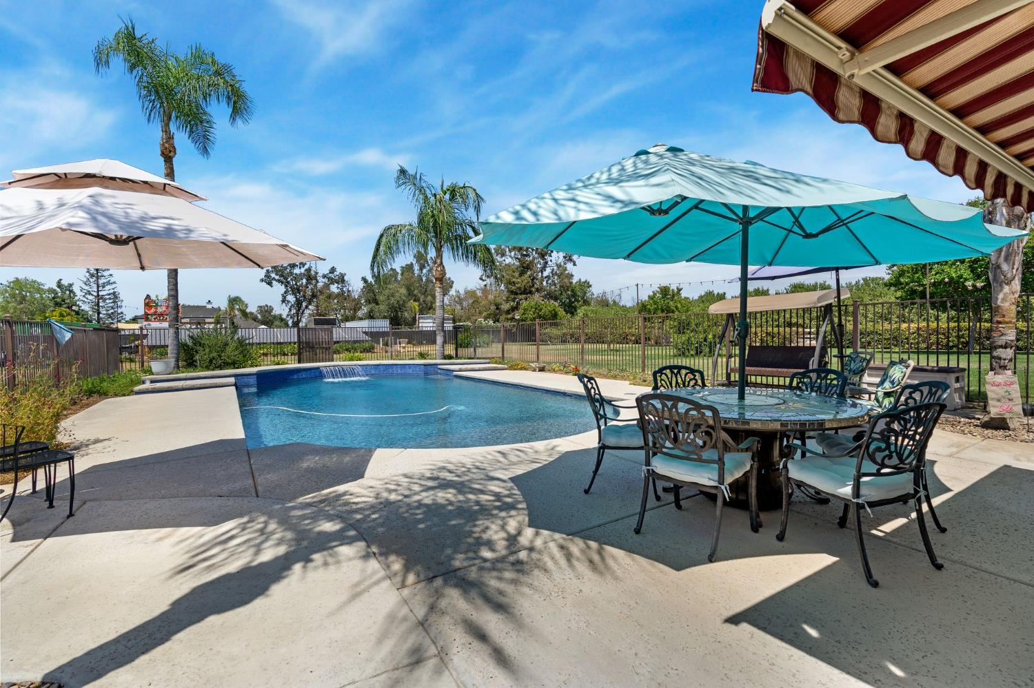 11934 E Harvard Ave, Sanger, CA 93657