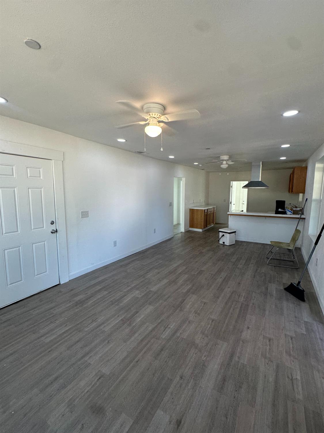 1642 W Dennett Ave, Fresno, CA 93728