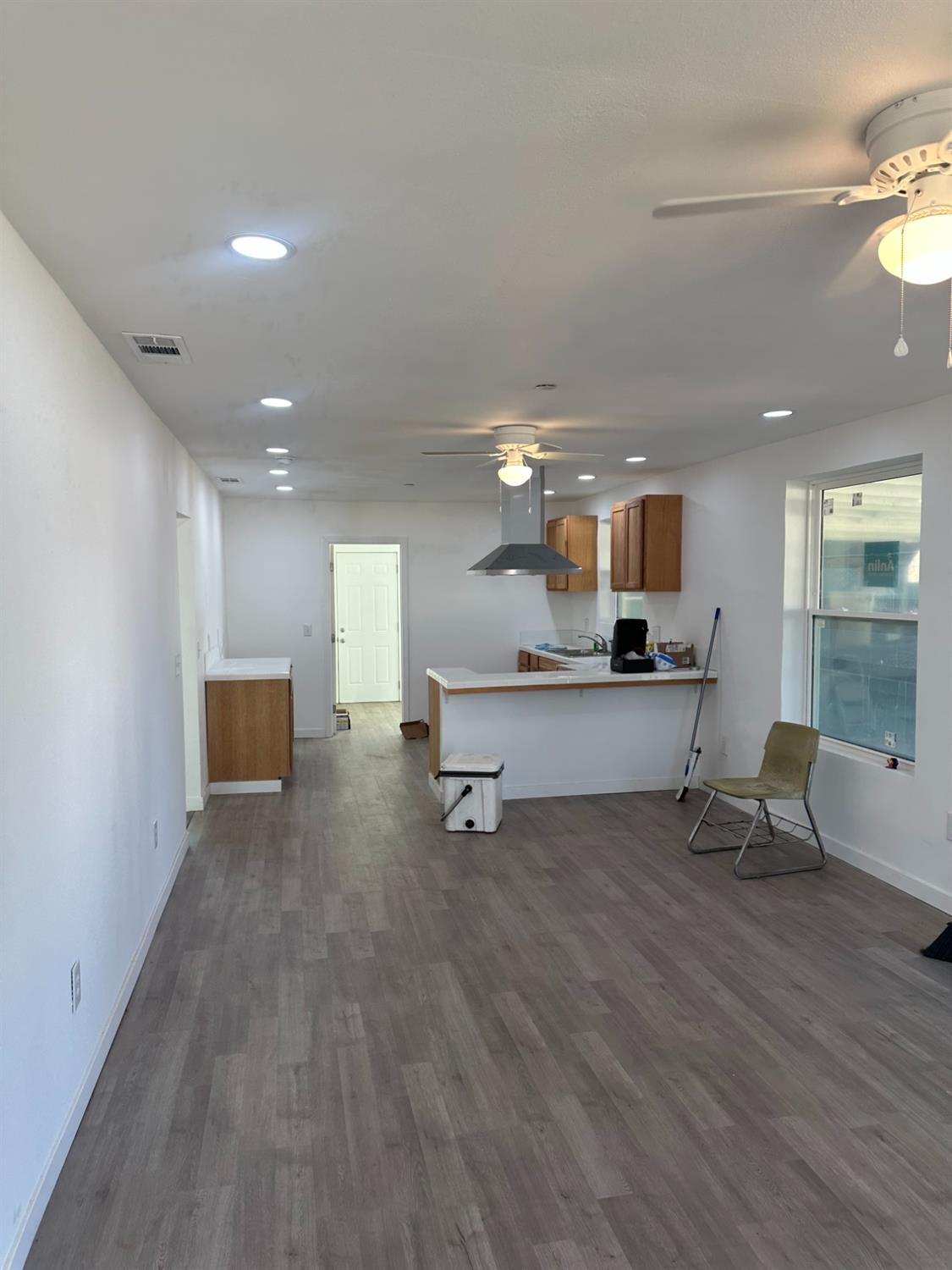1642 W Dennett Ave, Fresno, CA 93728
