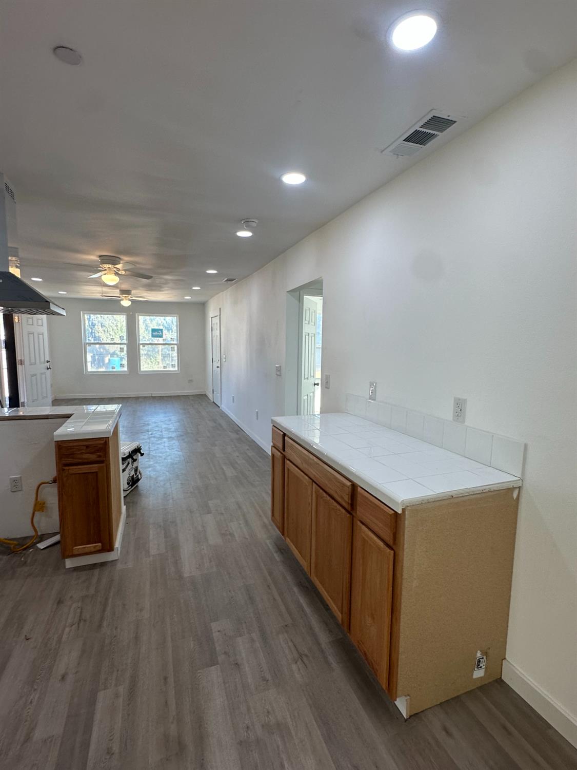 1642 W Dennett Ave, Fresno, CA 93728