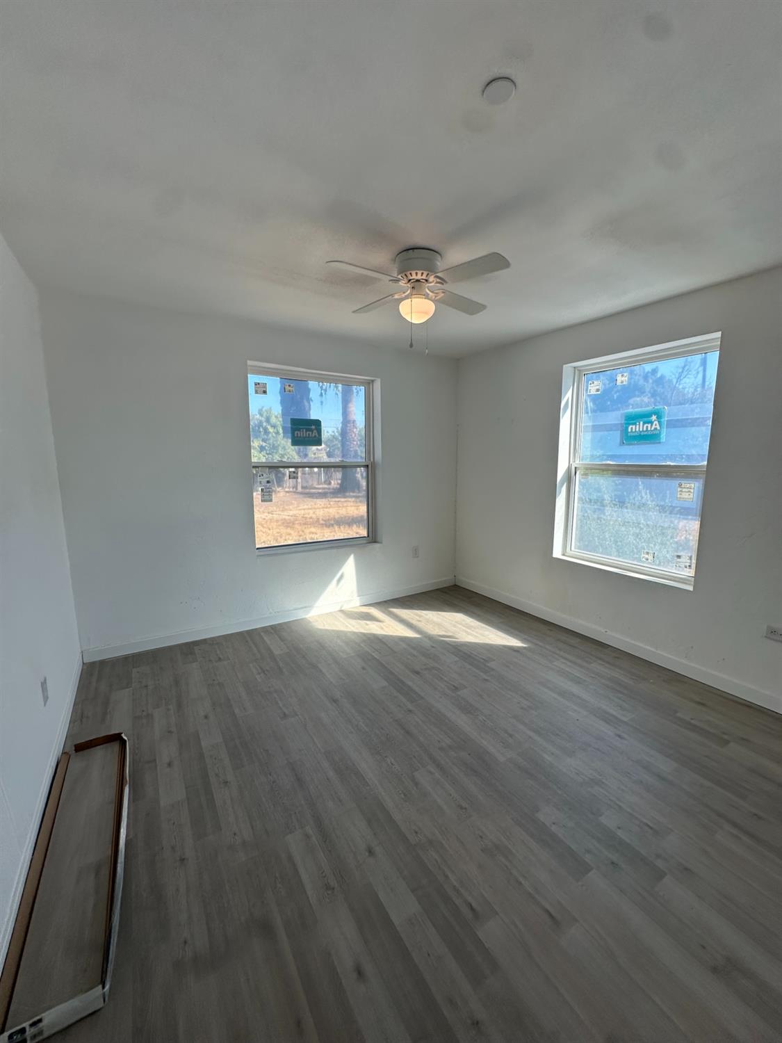 1642 W Dennett Ave, Fresno, CA 93728