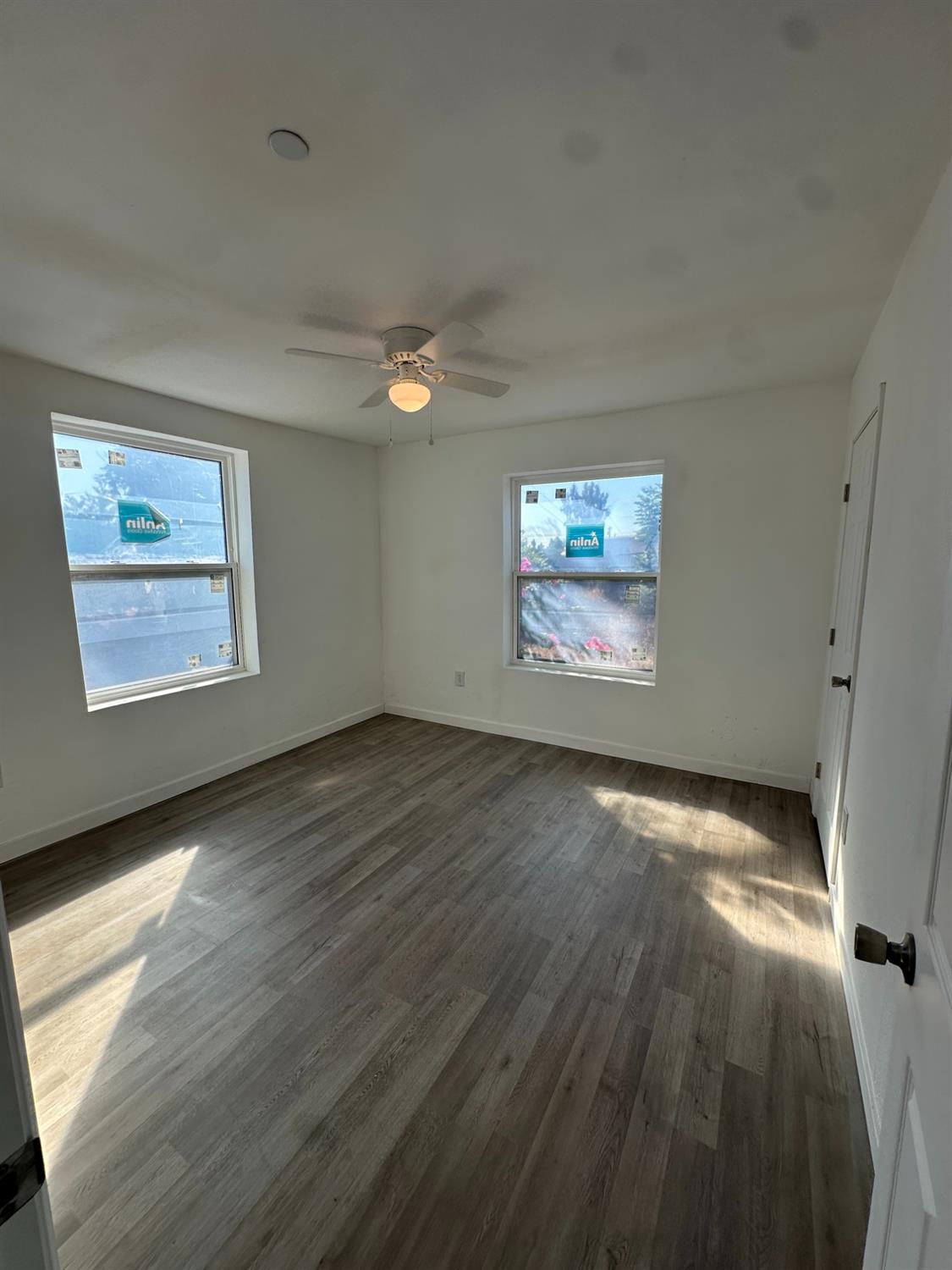 1642 W Dennett Ave, Fresno, CA 93728