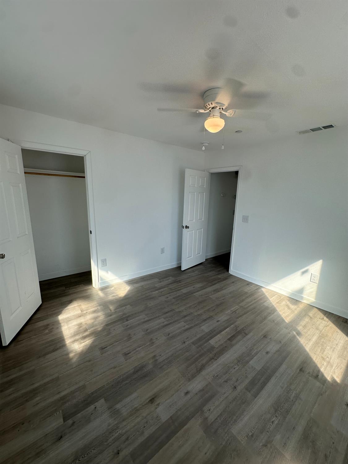 1642 W Dennett Ave, Fresno, CA 93728