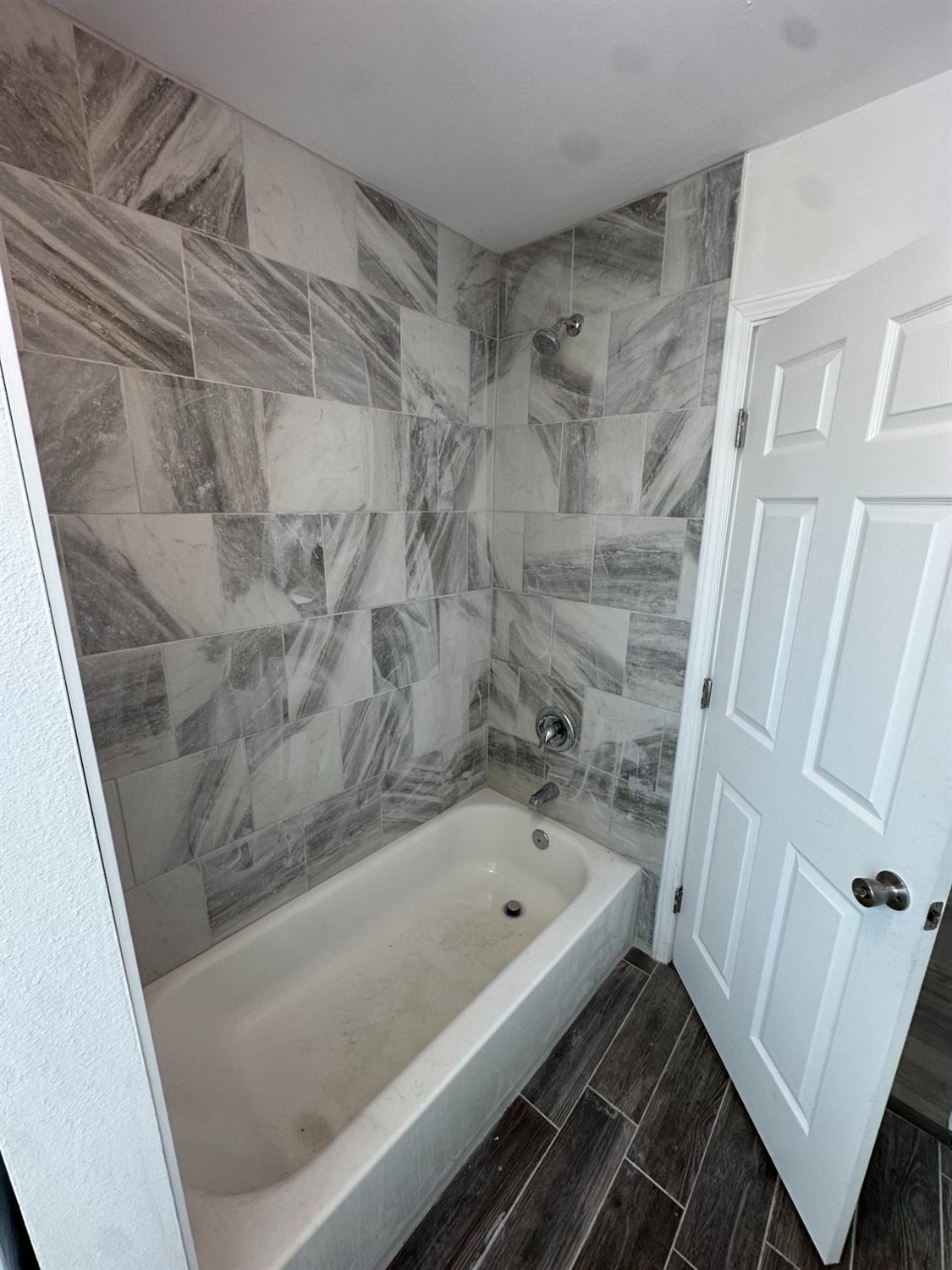 1642 W Dennett Ave, Fresno, CA 93728