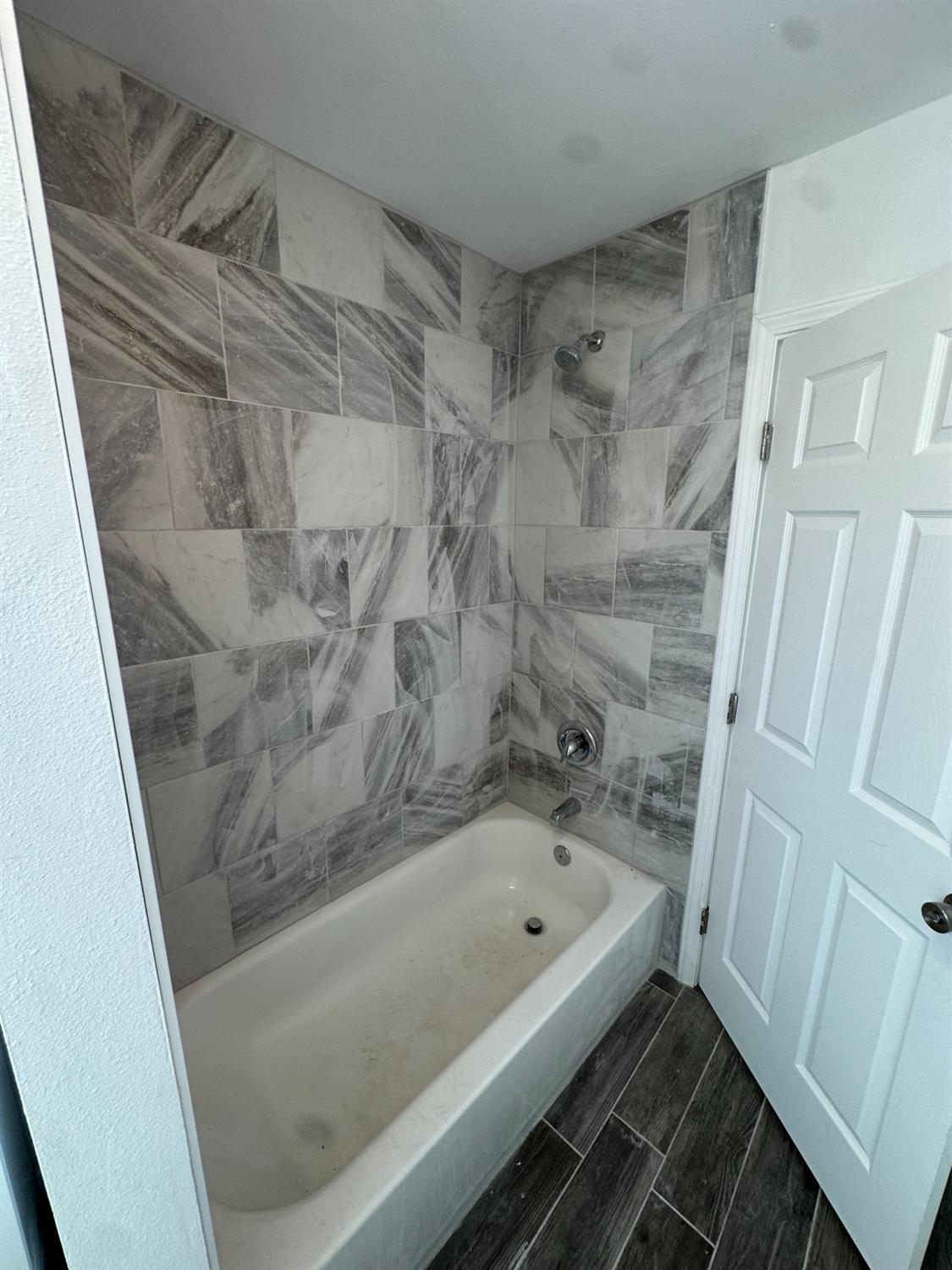 1642 W Dennett Ave, Fresno, CA 93728