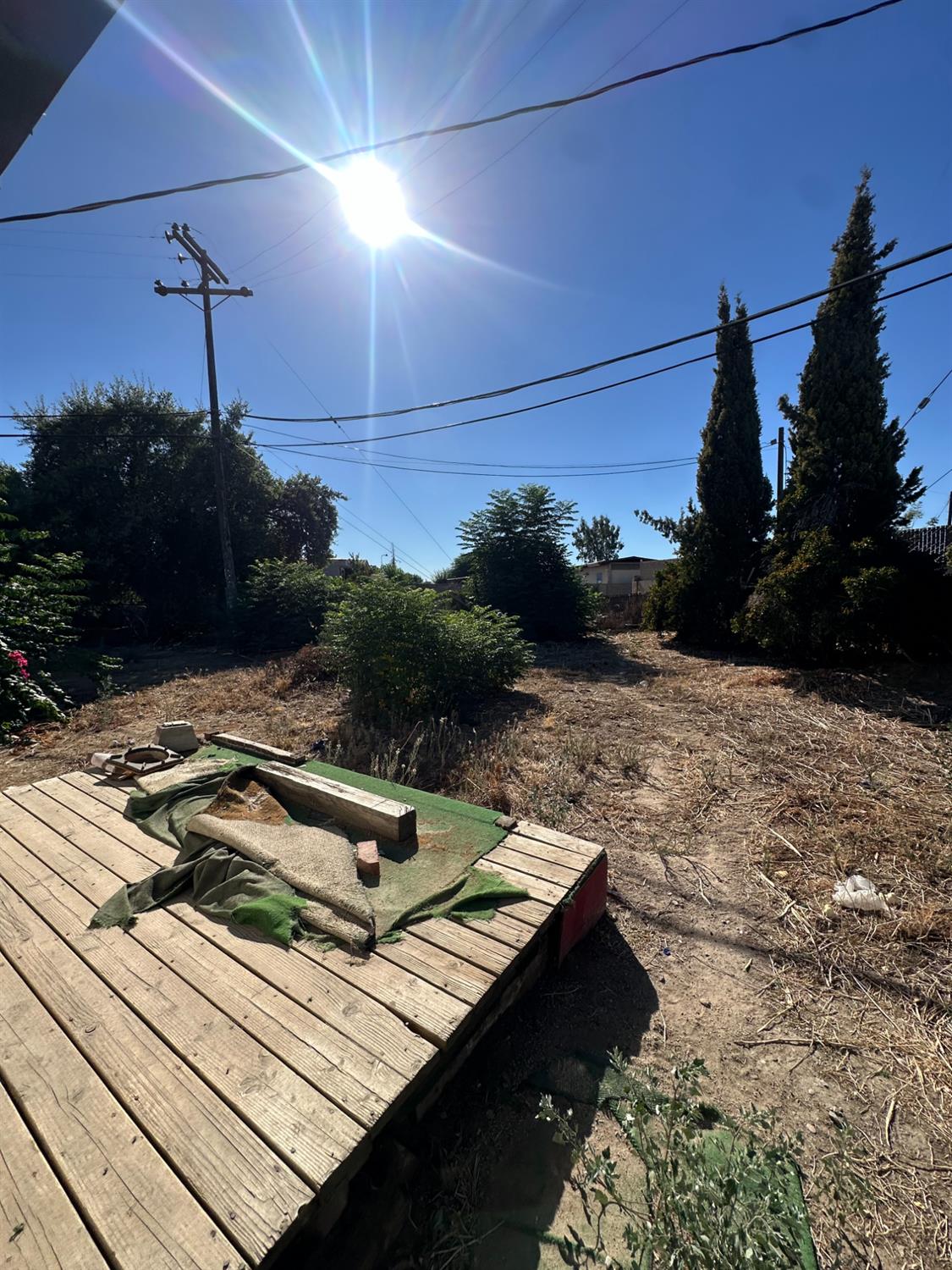 1642 W Dennett Ave, Fresno, CA 93728
