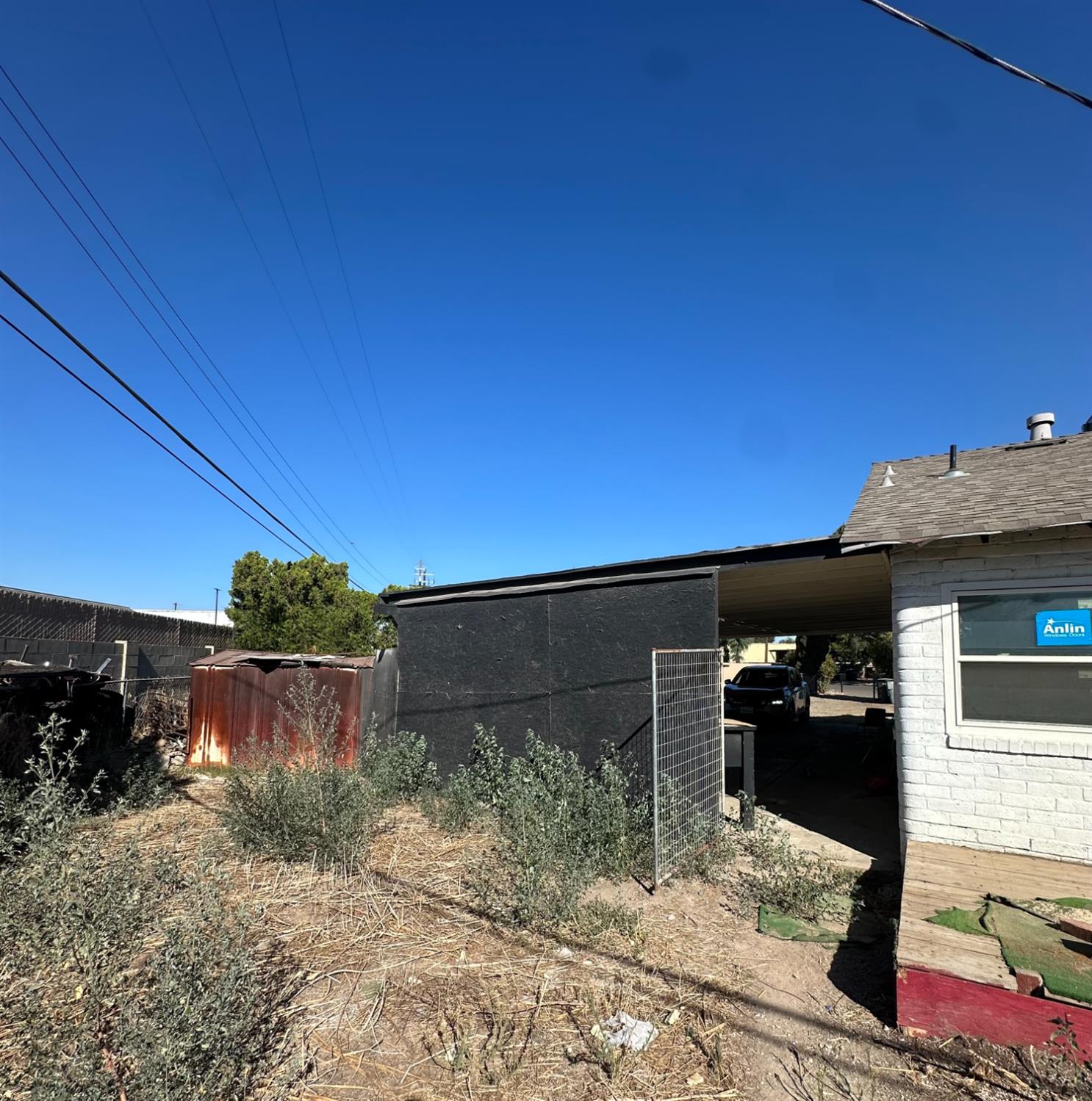 1642 W Dennett Ave, Fresno, CA 93728