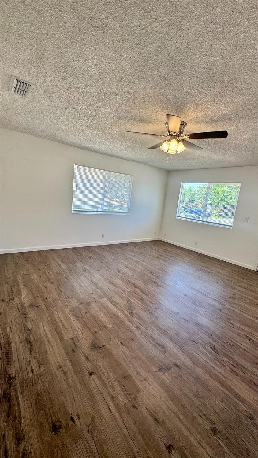 28558 Cholla Ave, Madera, CA 93638