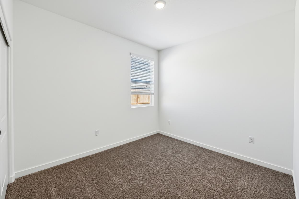 628 Riley Ave #197, Chowchilla, CA 93610