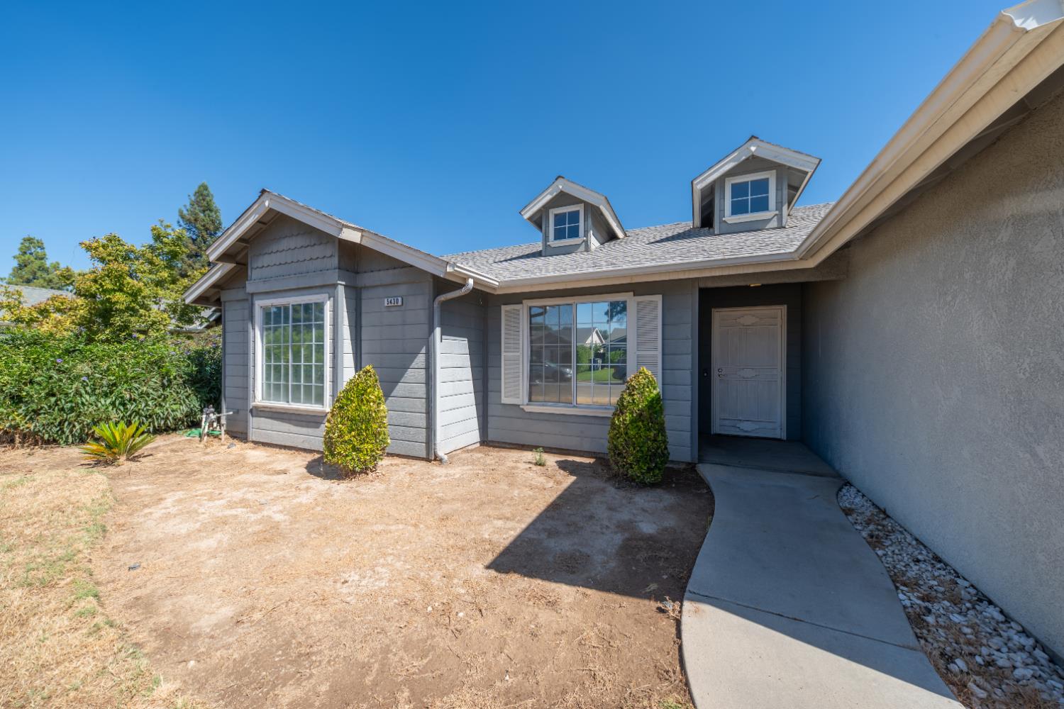 5430 W Fedora, Fresno, CA 93722