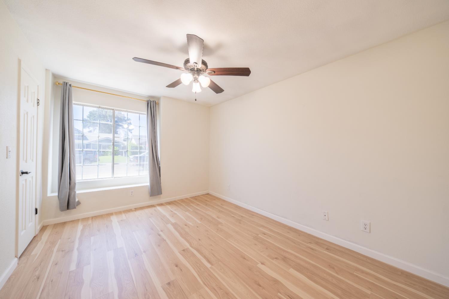5430 W Fedora, Fresno, CA 93722