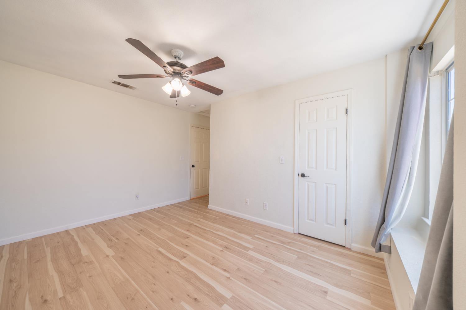 5430 W Fedora, Fresno, CA 93722