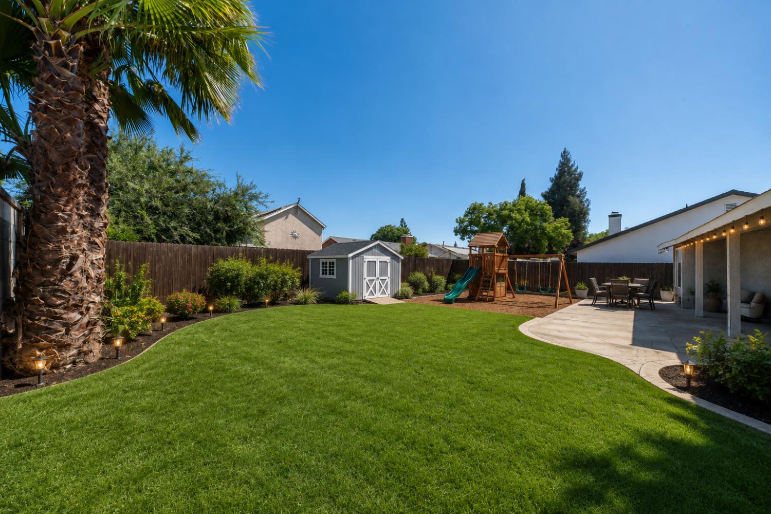 5430 W Fedora, Fresno, CA 93722