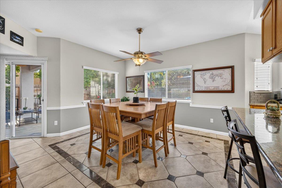 1888 El Paso Ave, Clovis, CA 93611