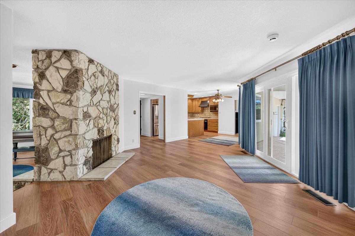 749 W Escalon Ave, Fresno, CA 93704