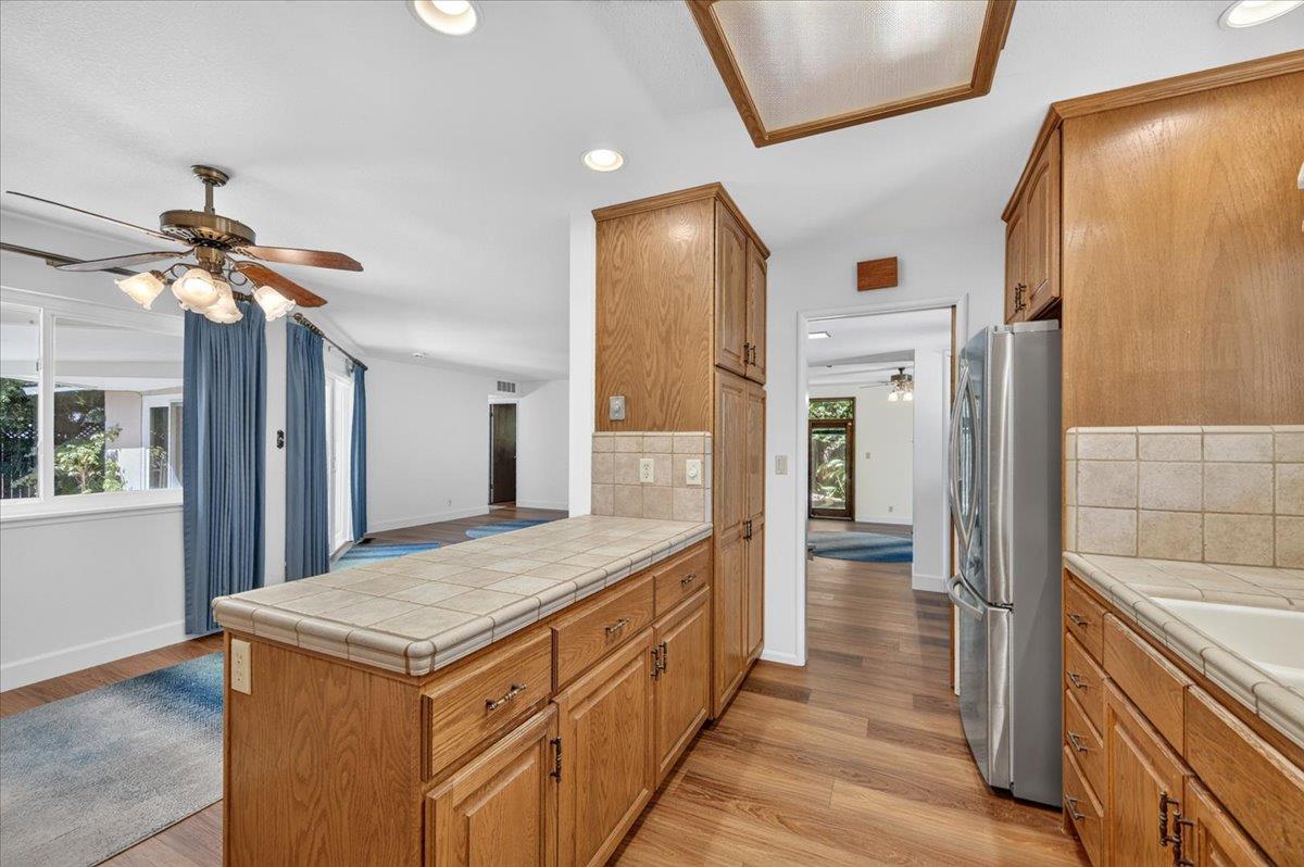 749 W Escalon Ave, Fresno, CA 93704