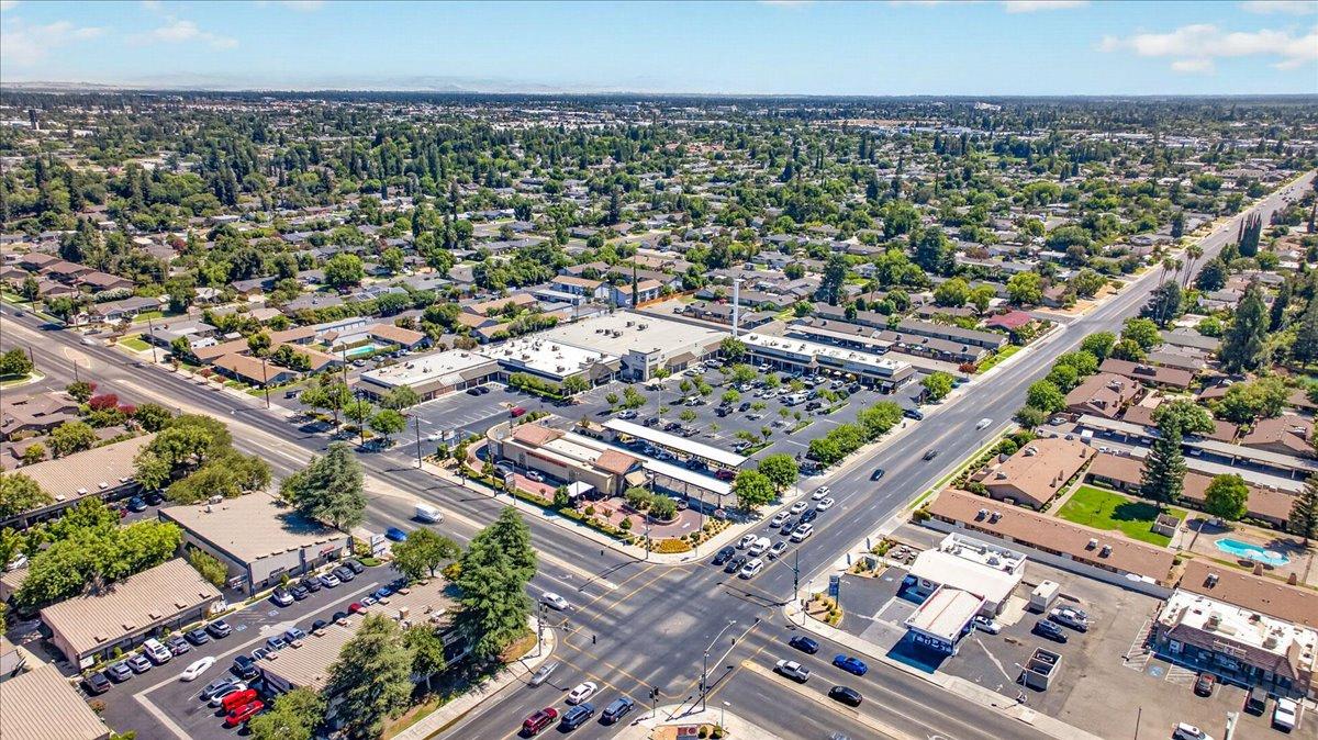 749 W Escalon Ave, Fresno, CA 93704