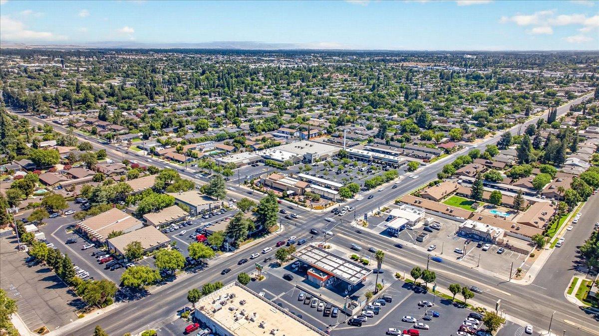 749 W Escalon Ave, Fresno, CA 93704