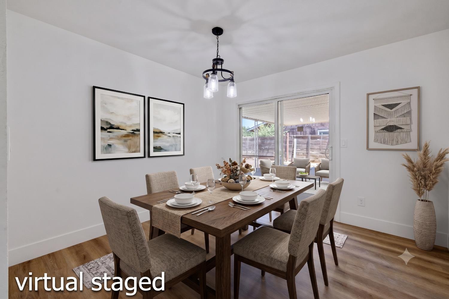 587 Sunset St, Kingsburg, CA 93631