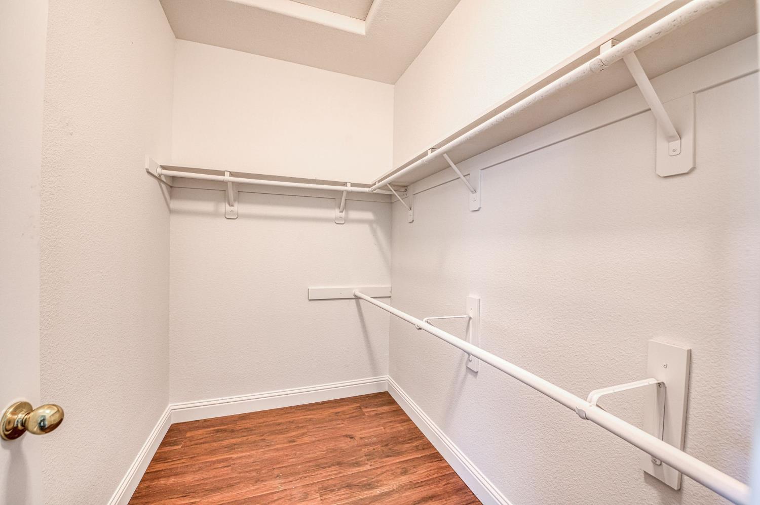2636 E Plymouth Way, Fresno, CA 93720