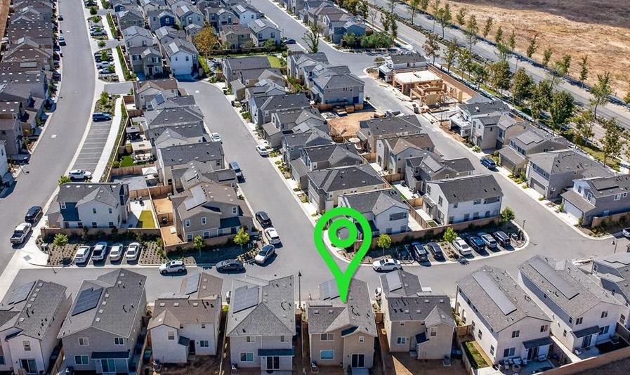 4159 Vincent Rd, Madera, CA 93636