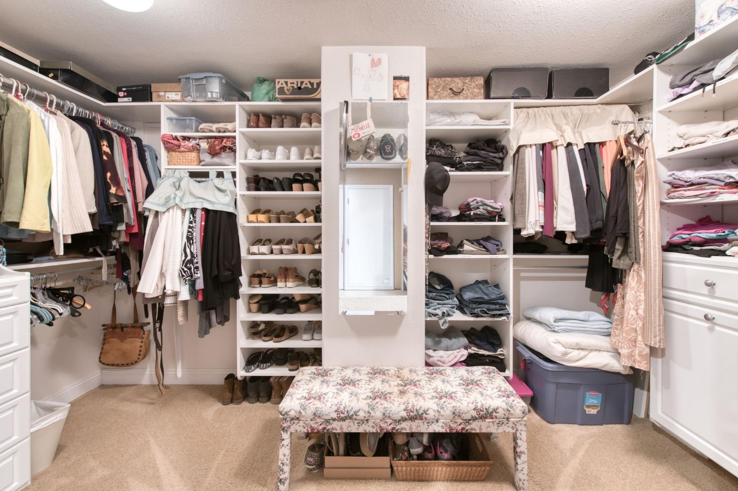 8584 N Madsen Ave, Clovis, CA 93619