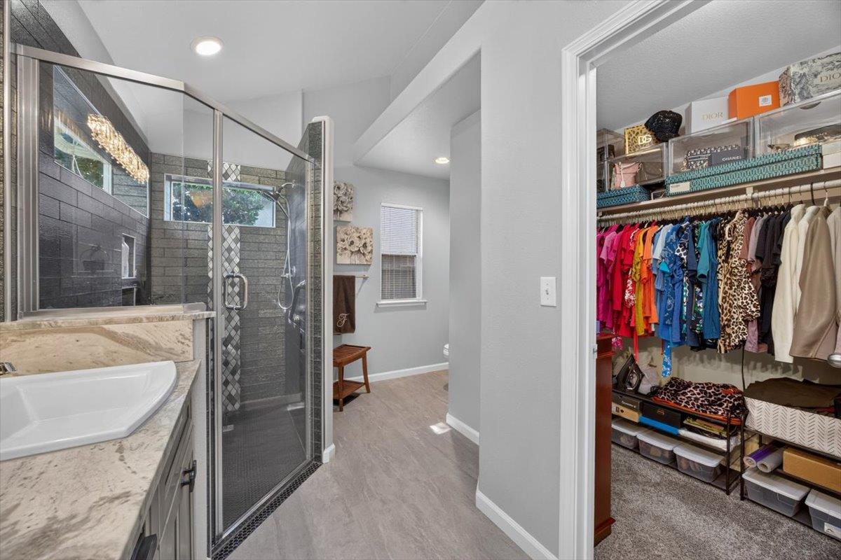 8531 N Talladega Way, Fresno, CA 93720