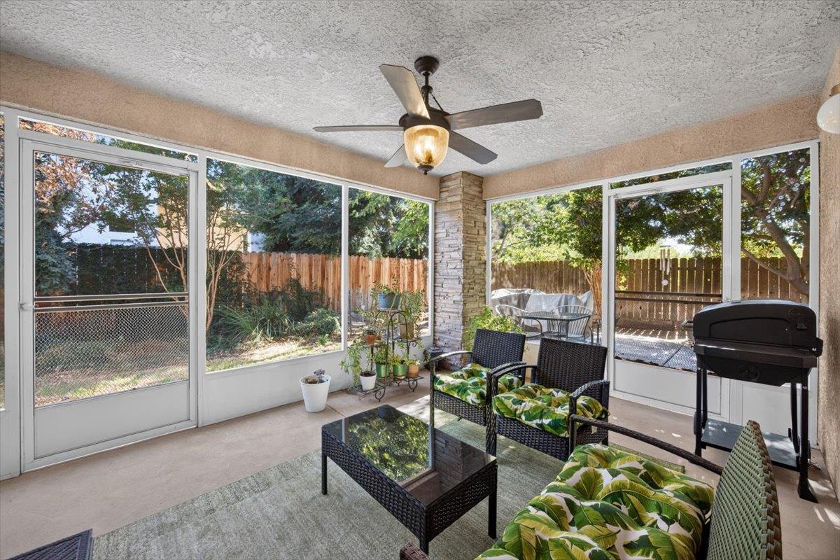 8531 N Talladega Way, Fresno, CA 93720