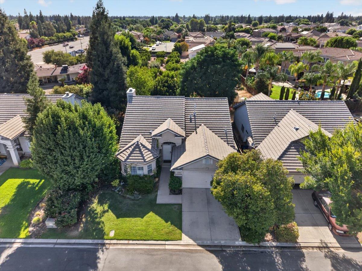 8531 N Talladega Way, Fresno, CA 93720