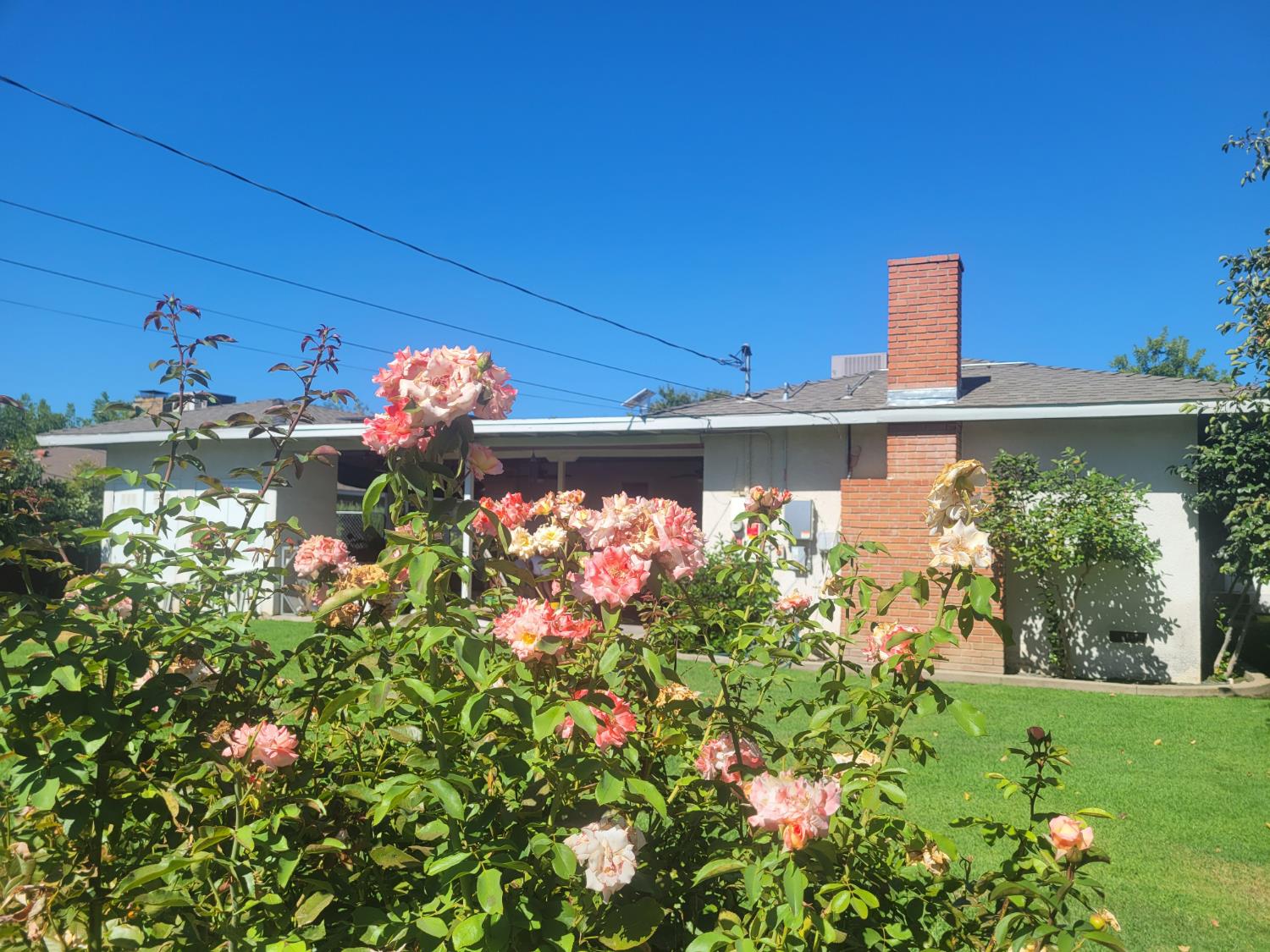513 Fairview Ave, Madera, CA 93637