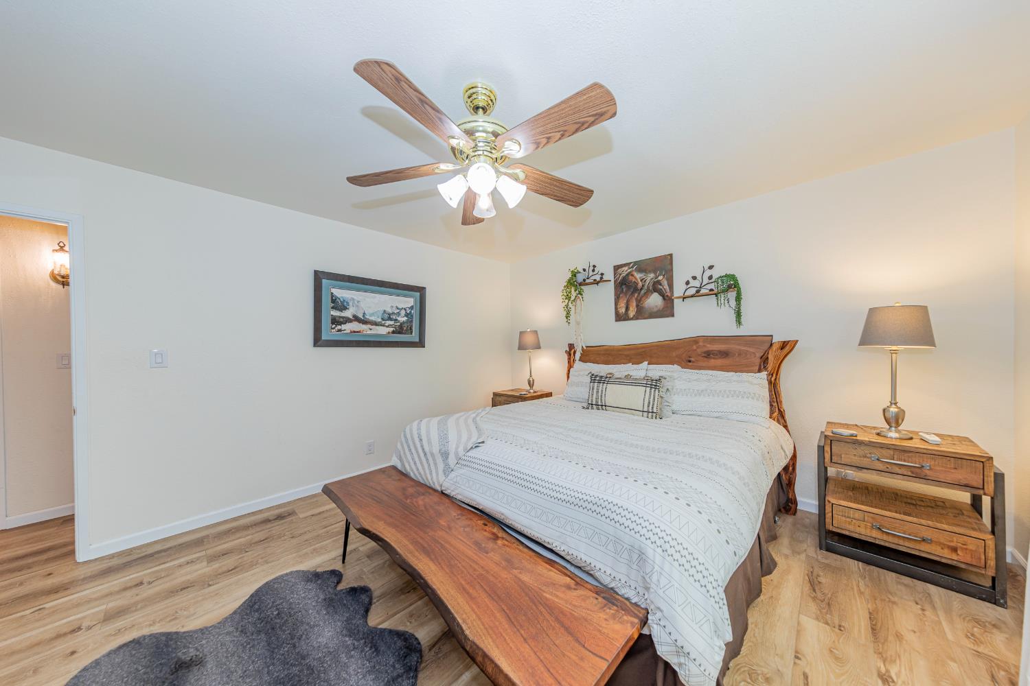 42395 Maples Ln, Oakhurst, CA 93644