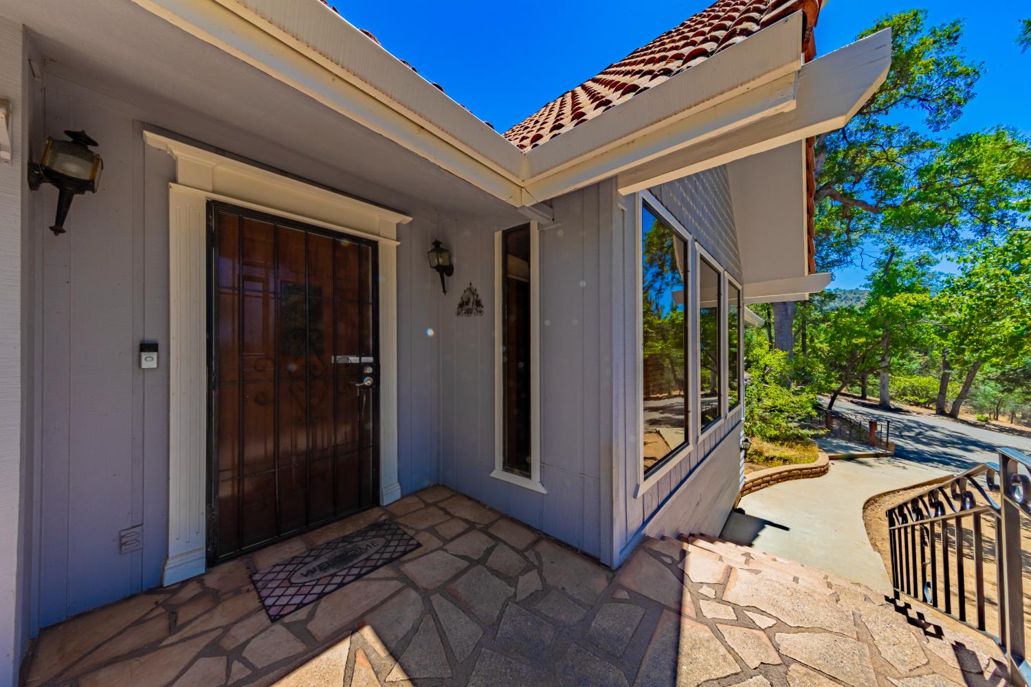 42395 Maples Ln, Oakhurst, CA 93644
