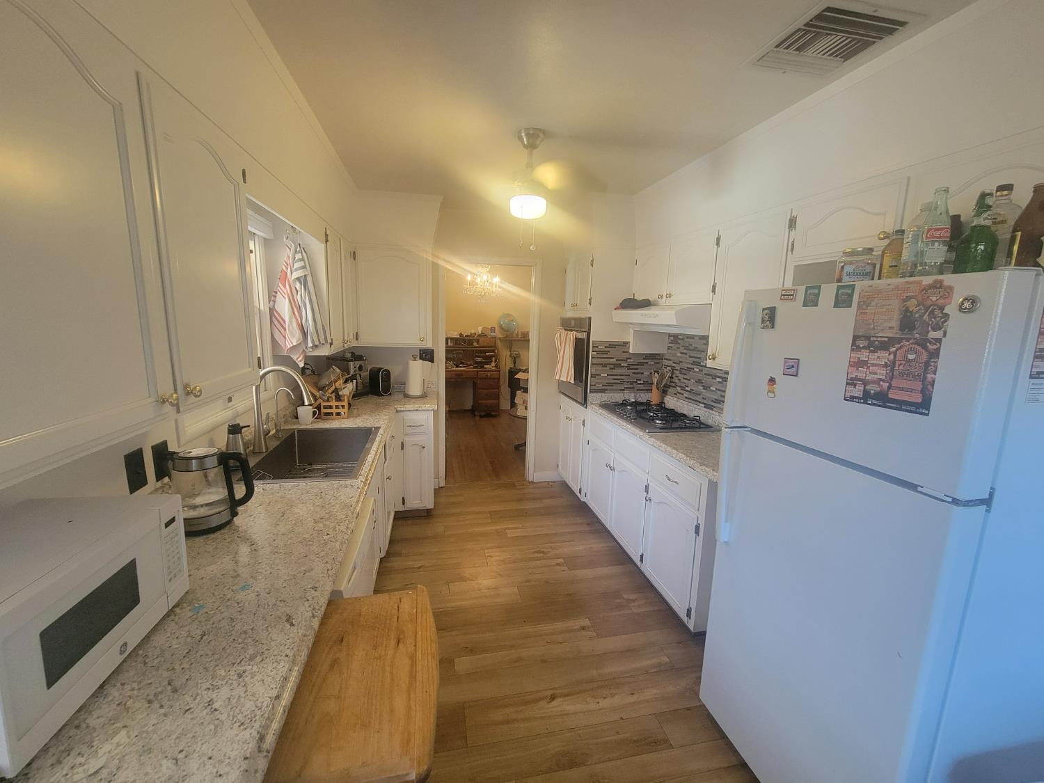 514 Fairview Ave, Madera, CA 93637