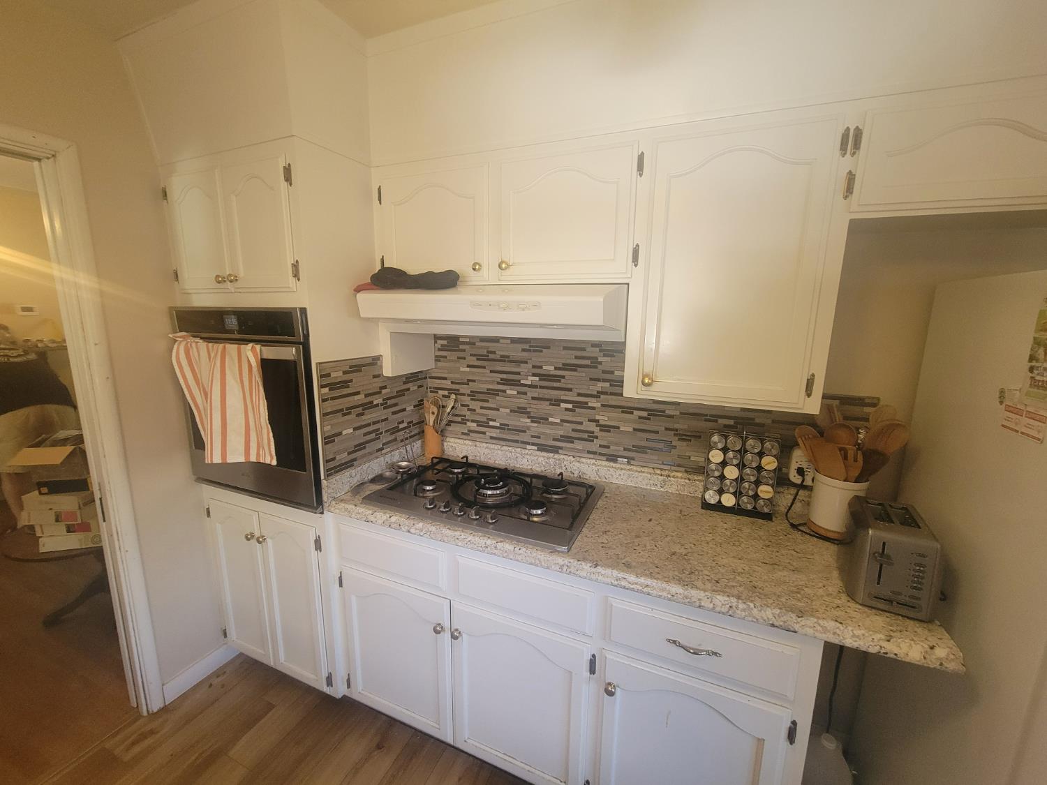 514 Fairview Ave, Madera, CA 93637