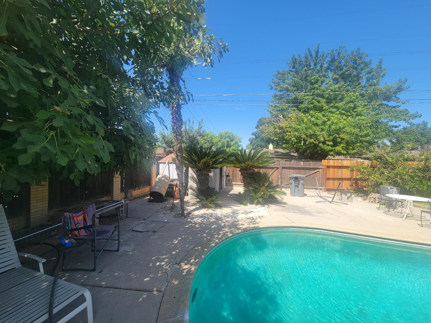 514 Fairview Ave, Madera, CA 93637