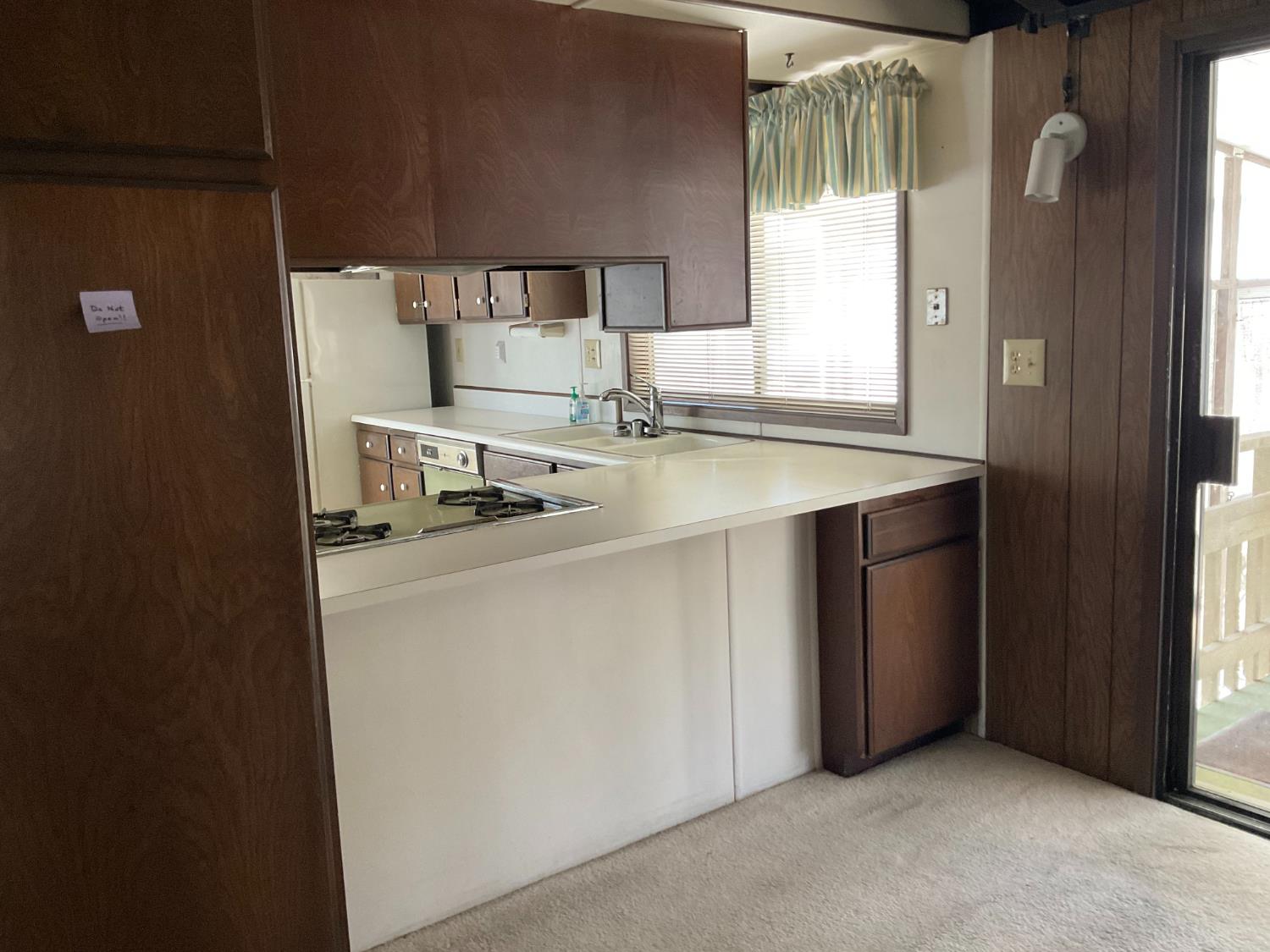 1001 Sylmar Ave #167, Clovis, CA 93612