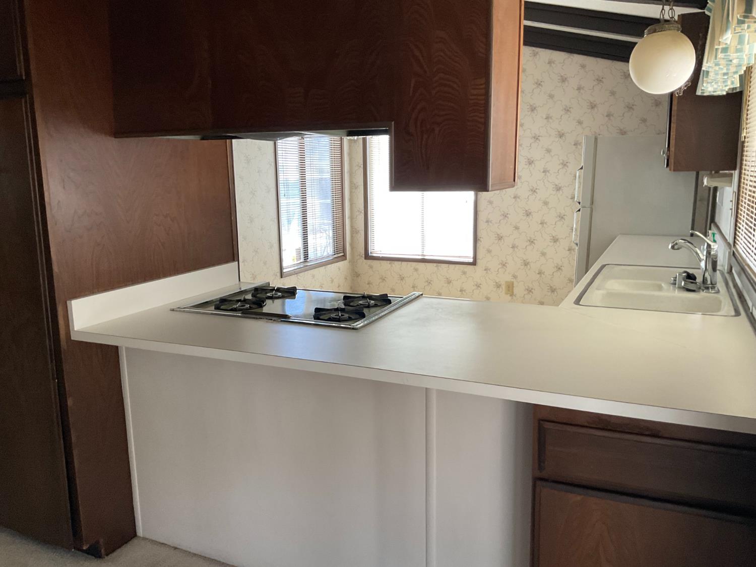 1001 Sylmar Ave #167, Clovis, CA 93612